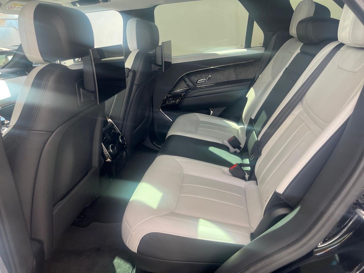 Land Rover Range Sport 3.0D l6 350 CV First Edition
