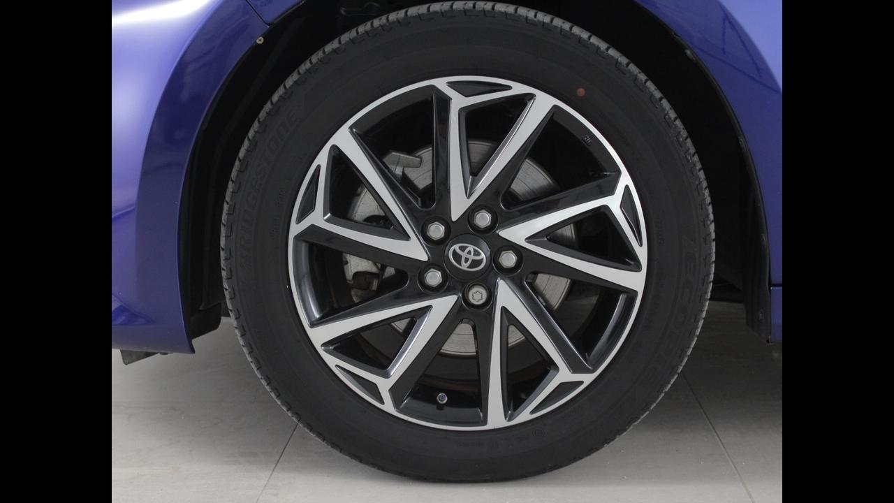 TOYOTA Yaris IV 2020 - Yaris 1.5h Trend