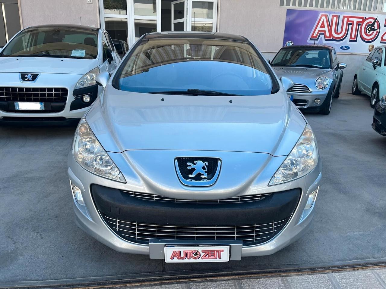 Peugeot 308 1.6 HDi 110CV 5p. Féline (6 Marce)