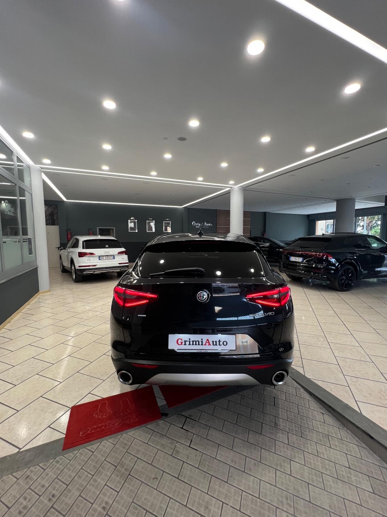 Alfa Romeo Stelvio 2.2 Turbodiesel 160 CV AT8 RWD Business