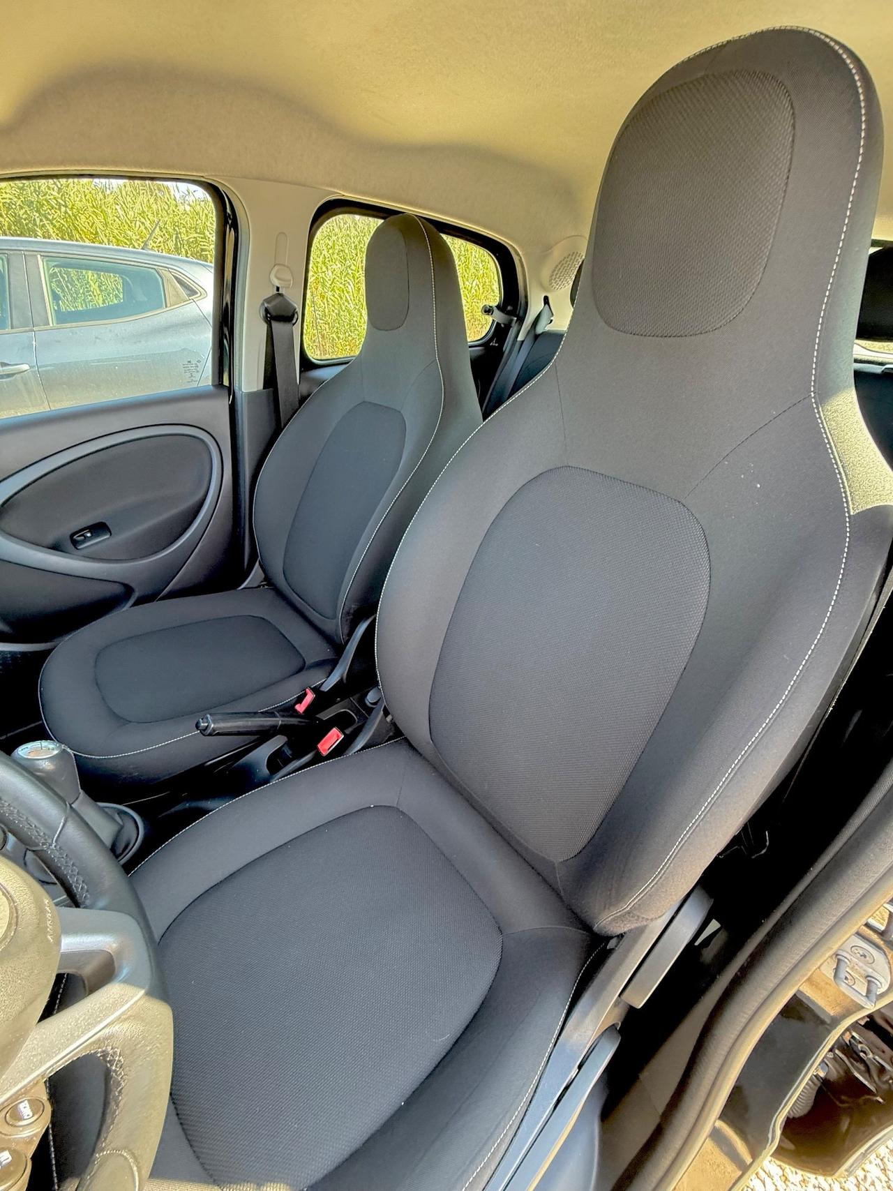 Smart ForFour 70 1.0 Passion