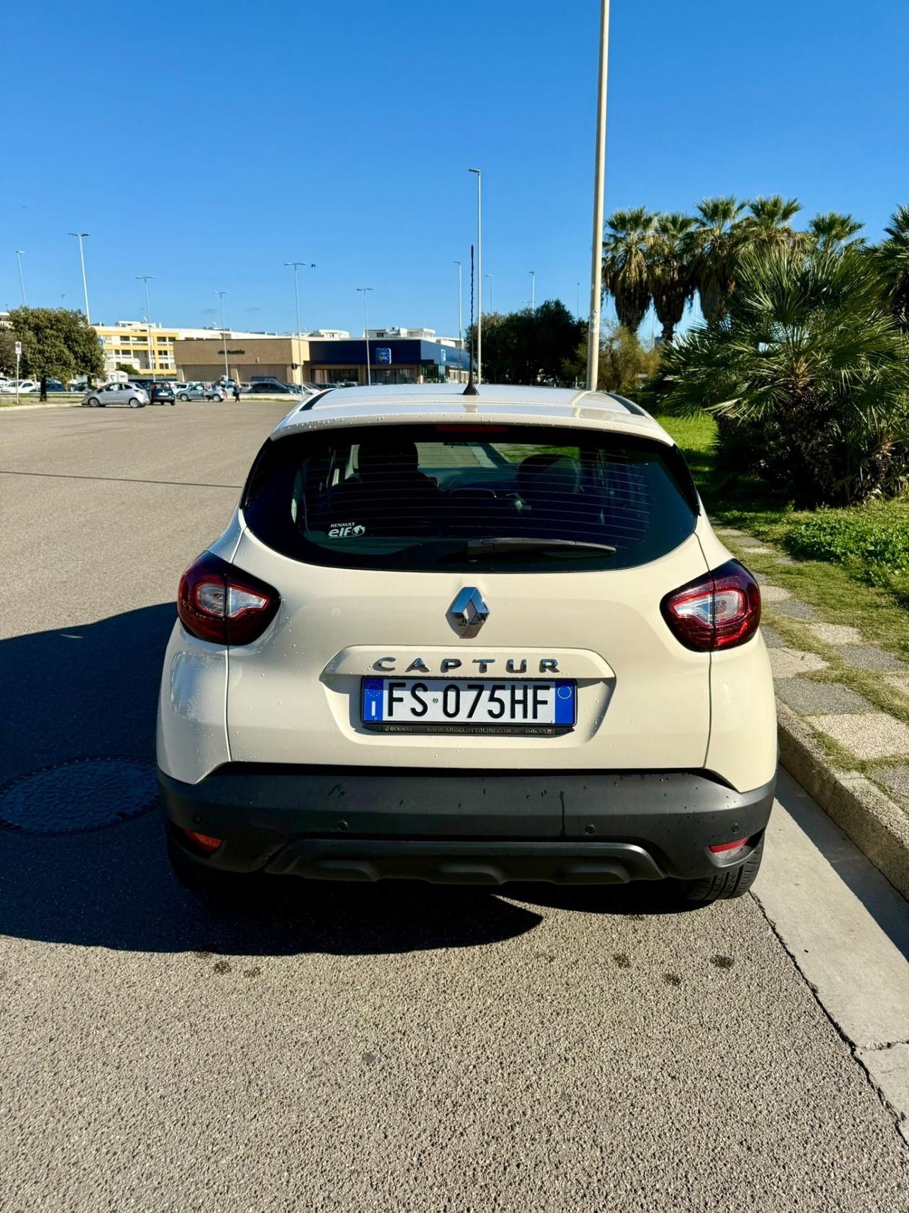 RENAULT CAPTUR -GARANZIA 12 Mesi - Solo 37500 km