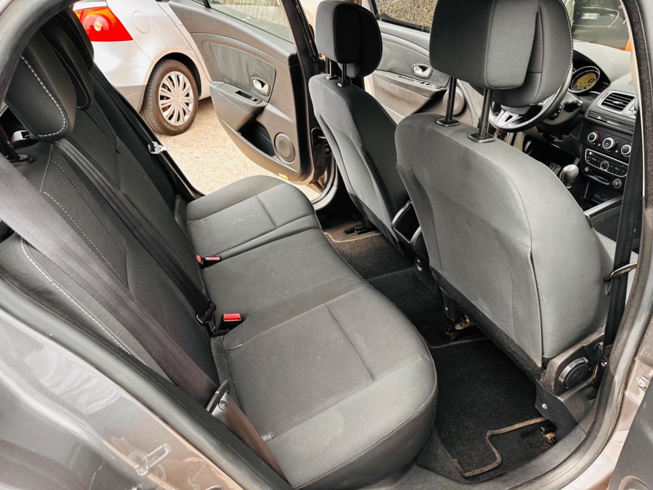 Renault Mégane 1.5 dCi 110CV EDC SporTour GT Line