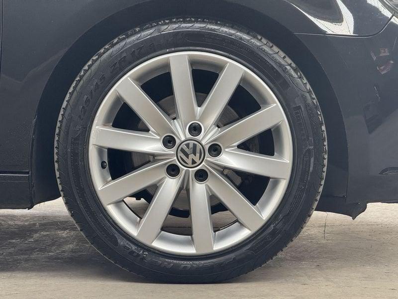 Volkswagen Golf Golf 5p 1.6 tdi Highline c/xeno Uniproprietario Neopatentati