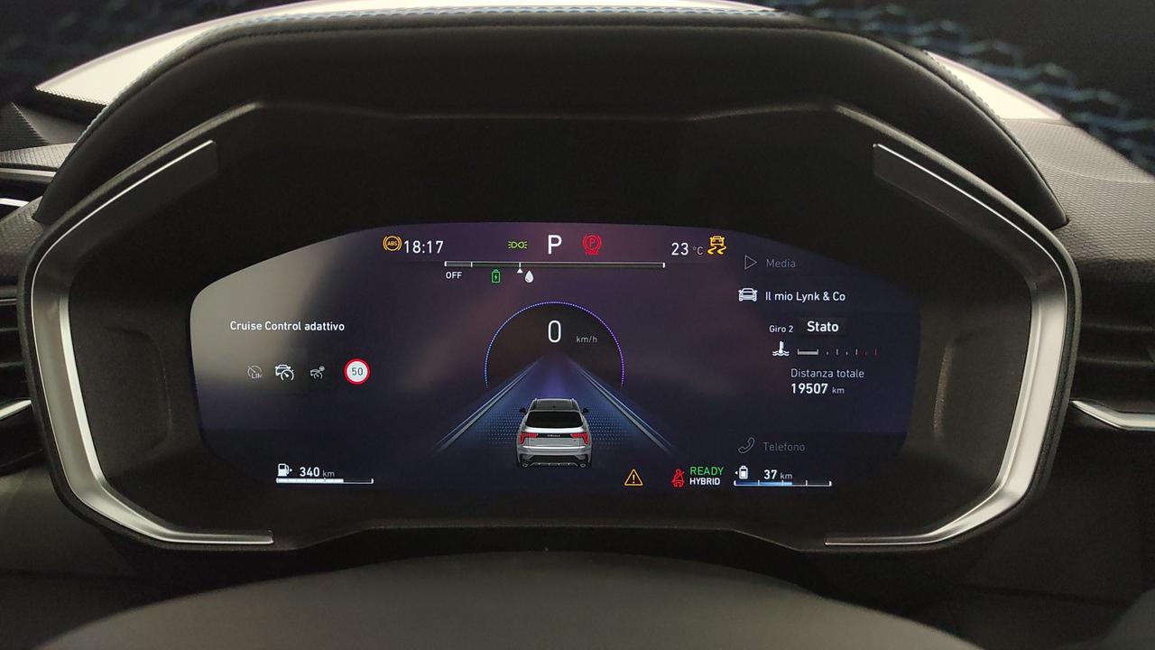 LYNK & CO 01 1.5 td phev auto