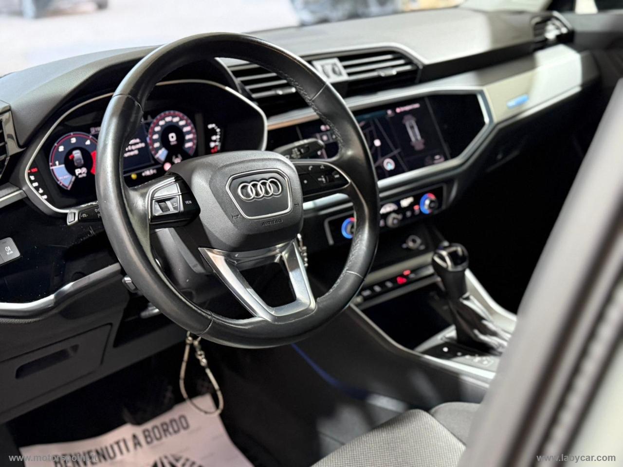 AUDI Q3 SPB 35 TDI S-LINE tronic Identity Black