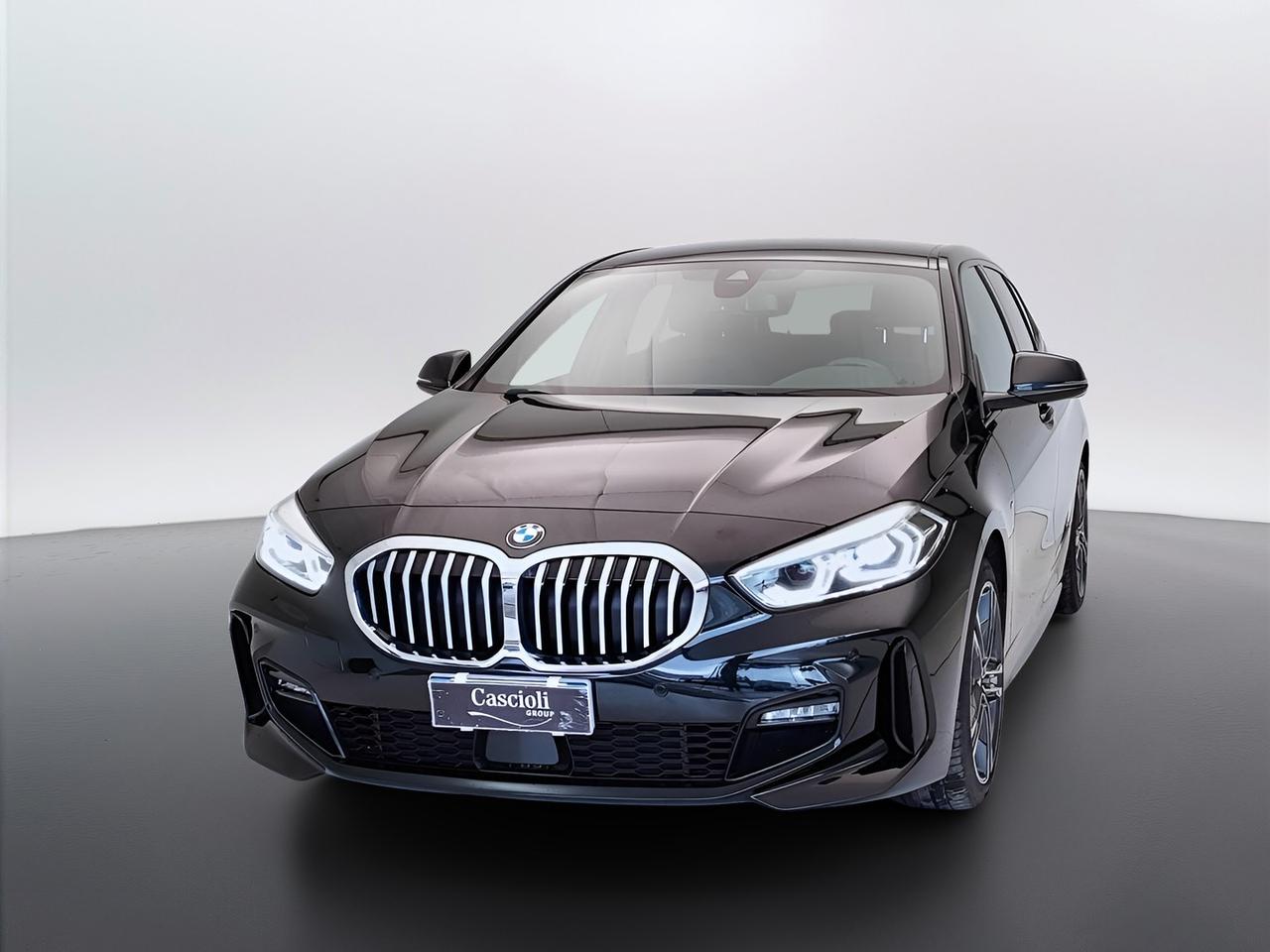 BMW Serie 1 F40 - 118d Msport auto