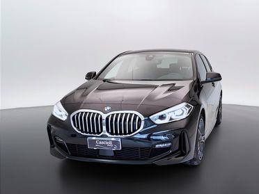 BMW Serie 1 F40 - 118d Msport auto