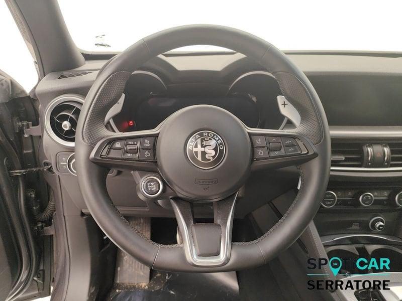 Alfa Romeo Stelvio 2023 2.2 t Veloce Q4 210cv auto
