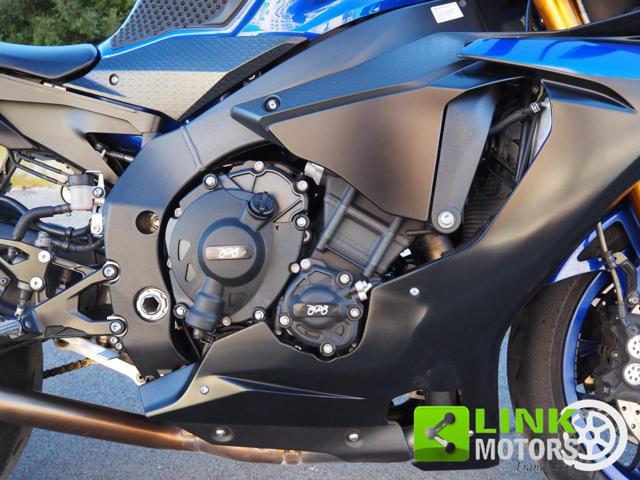 YAMAHA YZF R1 ++? 193,00 al mese++