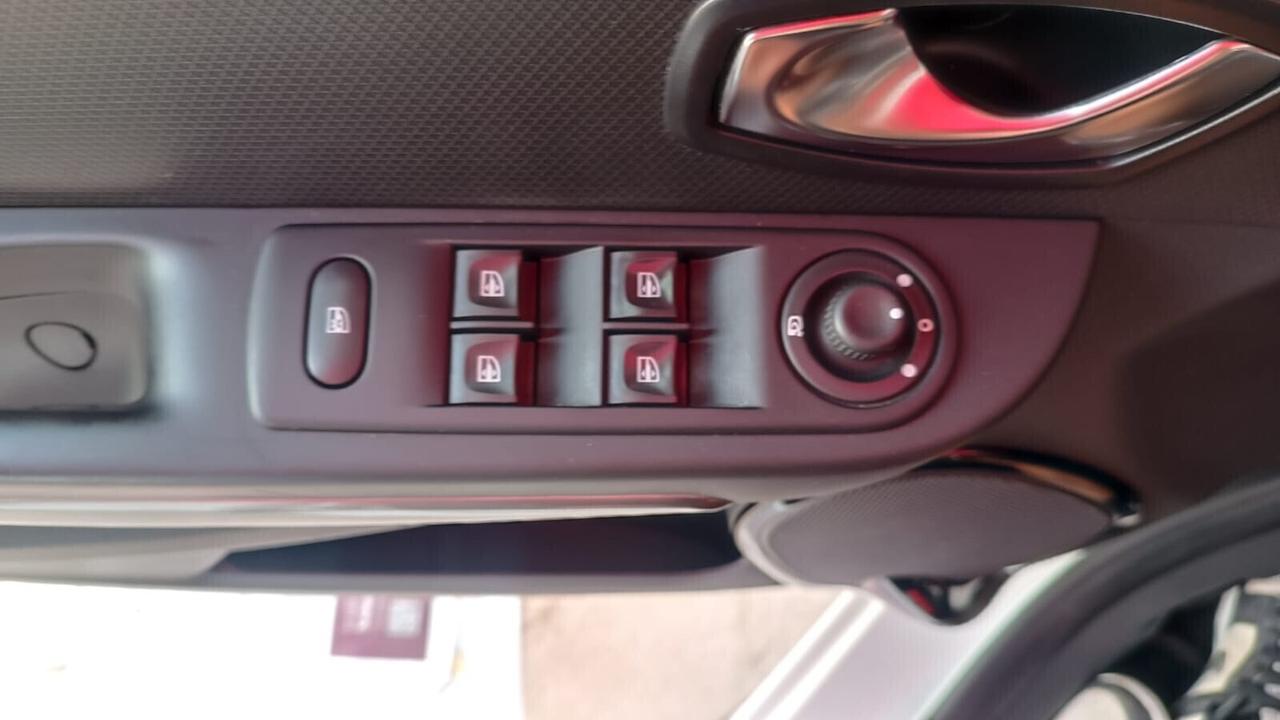 Renault Clio 1.5 dCi 8V 90CV Start&Stop 5 porte Energy