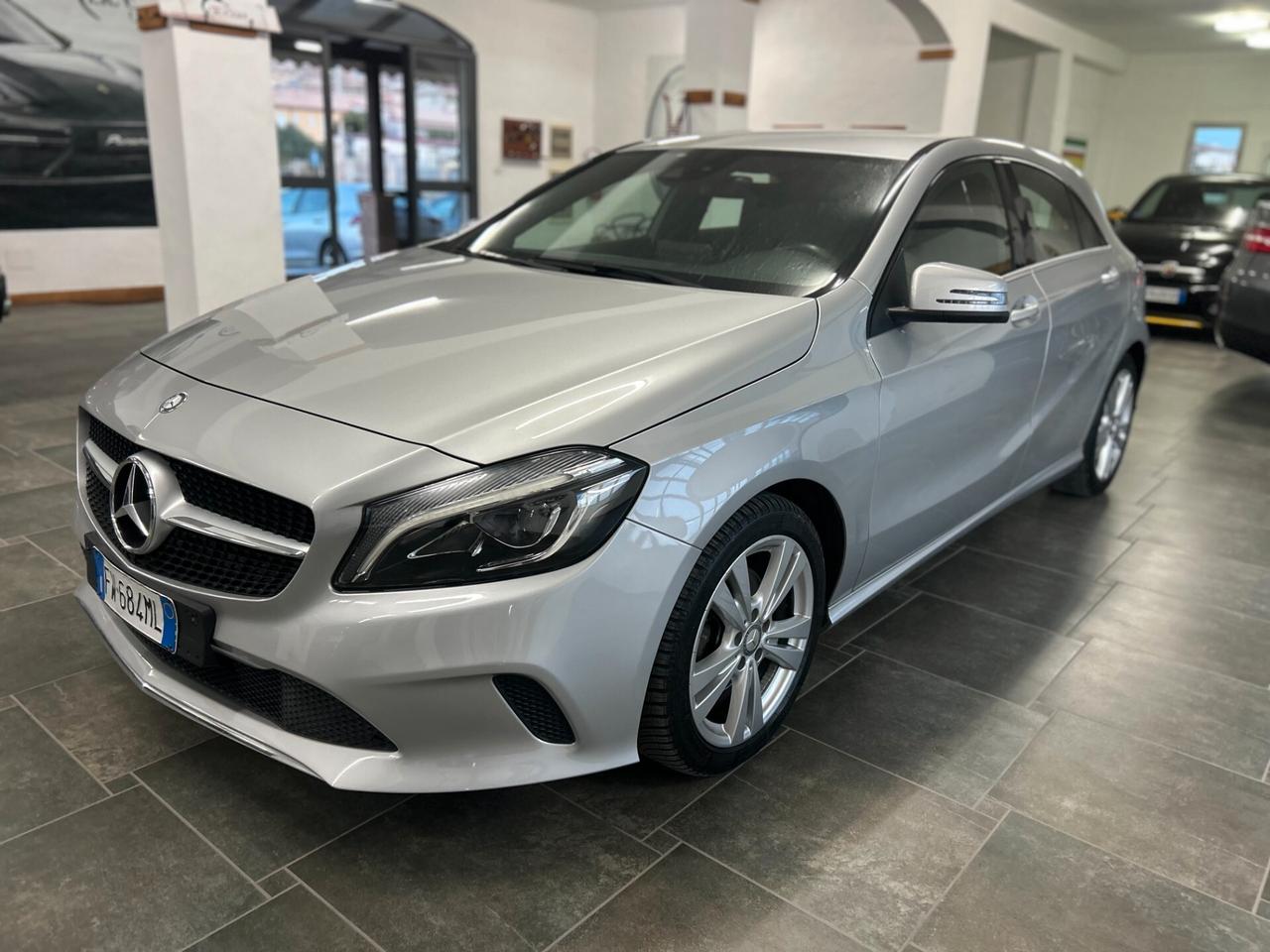 Mercedes-benz A 200 d Automatic Sport - 2017