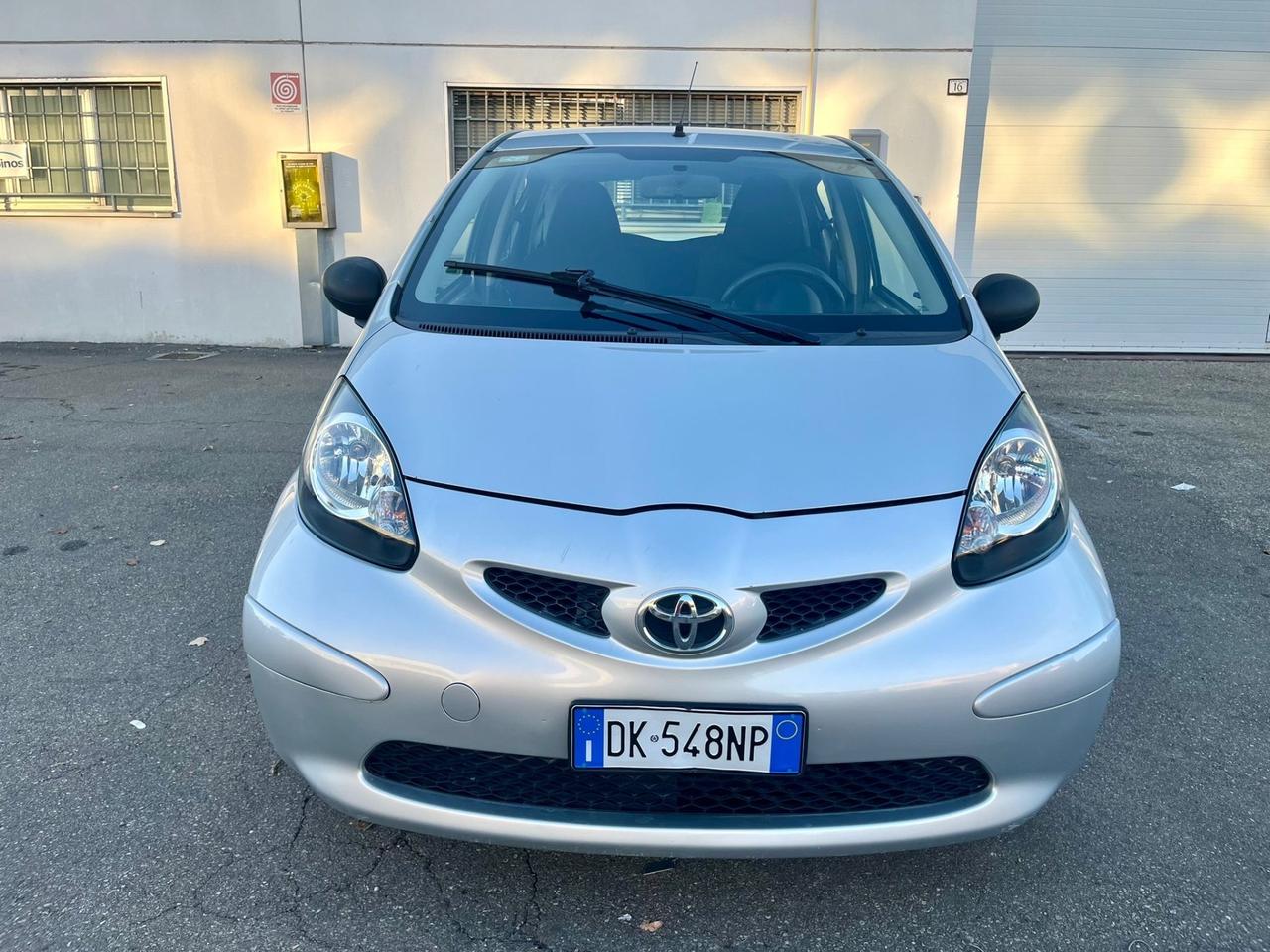 Toyota Aygo 1.0benz 2007 74.000km per neopatentati