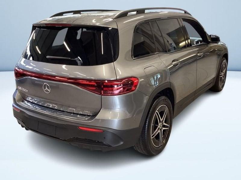 Mercedes-Benz EQB 250+ AMG Line Advanced