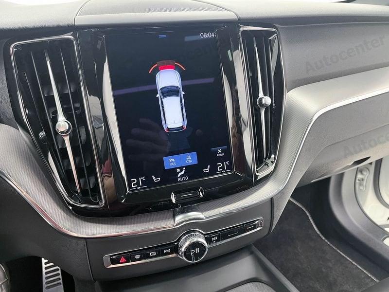 Volvo XC60 XC60 B4 (d) AWD 197CV GEARTRONIC R DESIGN