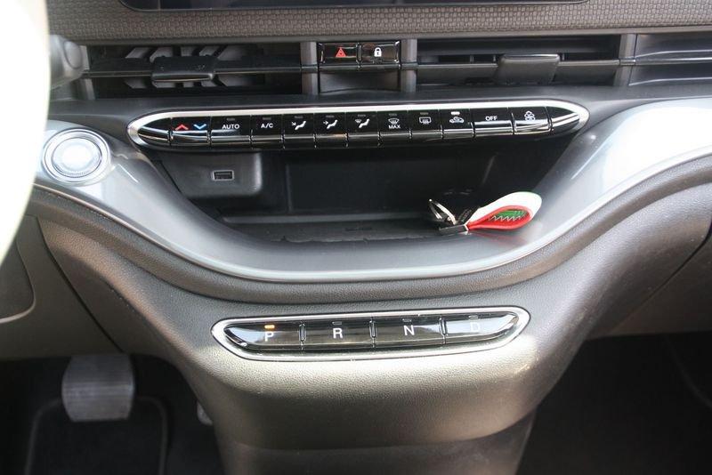 FIAT 500 La Prima Berlina 42 kWh