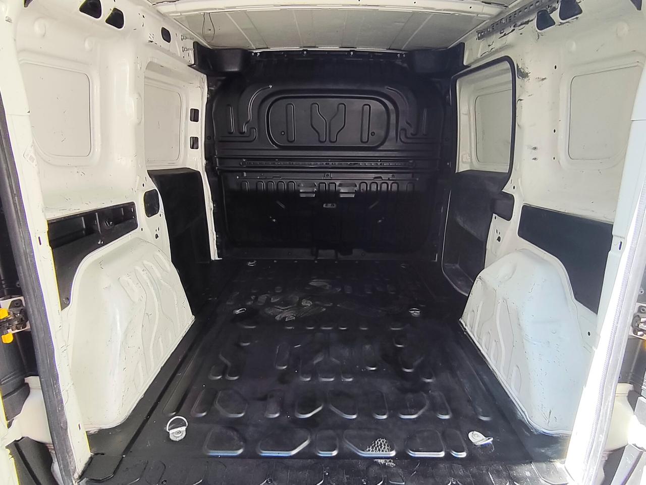 Furgone Fiat Doblò 3 posti 1.6 Multijet 2016