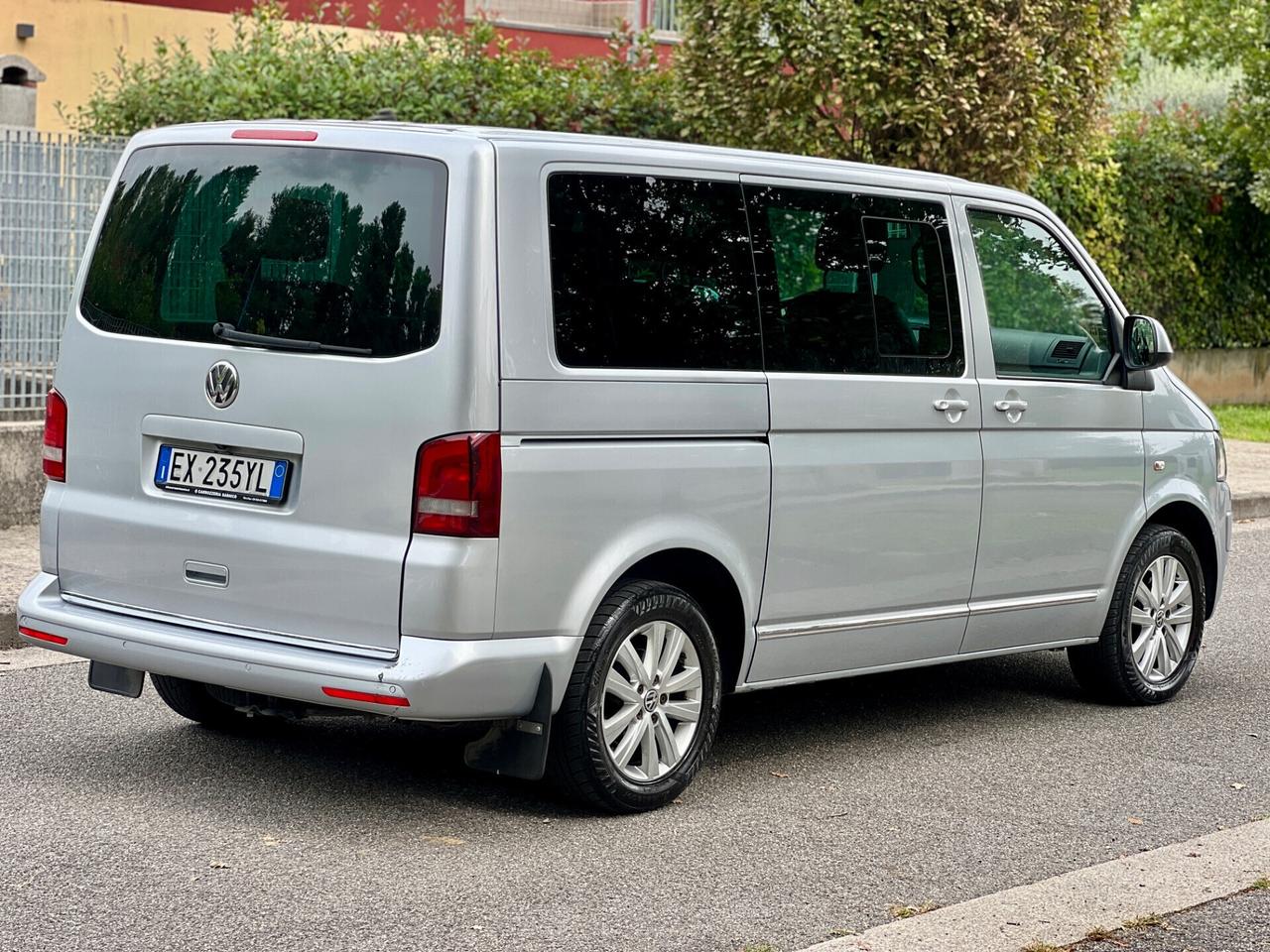 Volkswagen Multivan 2.0 BiTDI 180CV DSG 4 Motion Highline
