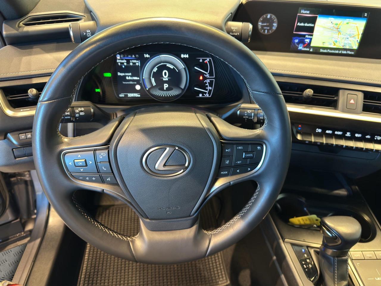 Lexus UX 250h 2.0 Business 2wd cvt my20