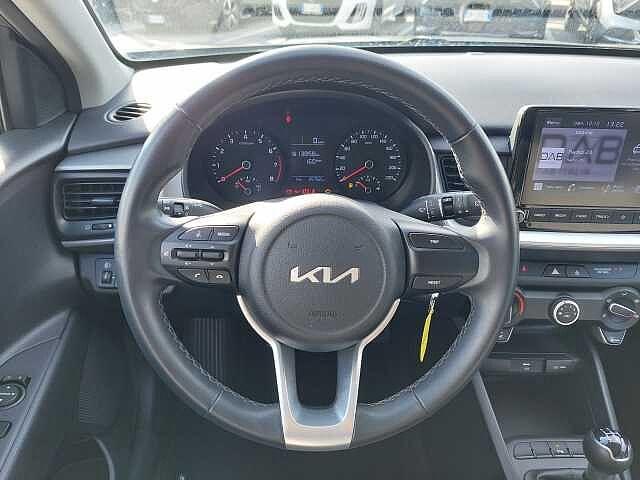 Kia Stonic 1.2 DPI Urban TT