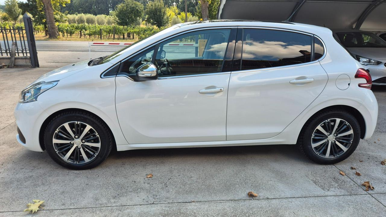 Peugeot 208 PureTech Turbo 110 EAT6 S&S 5 porte Allure