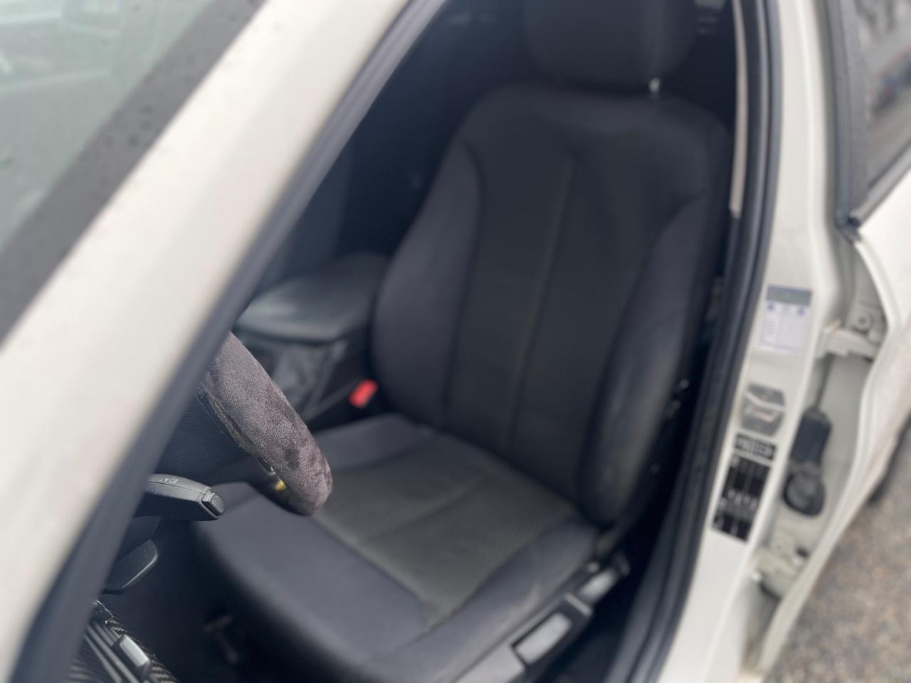 Bmw 120 120d 5p. Urban