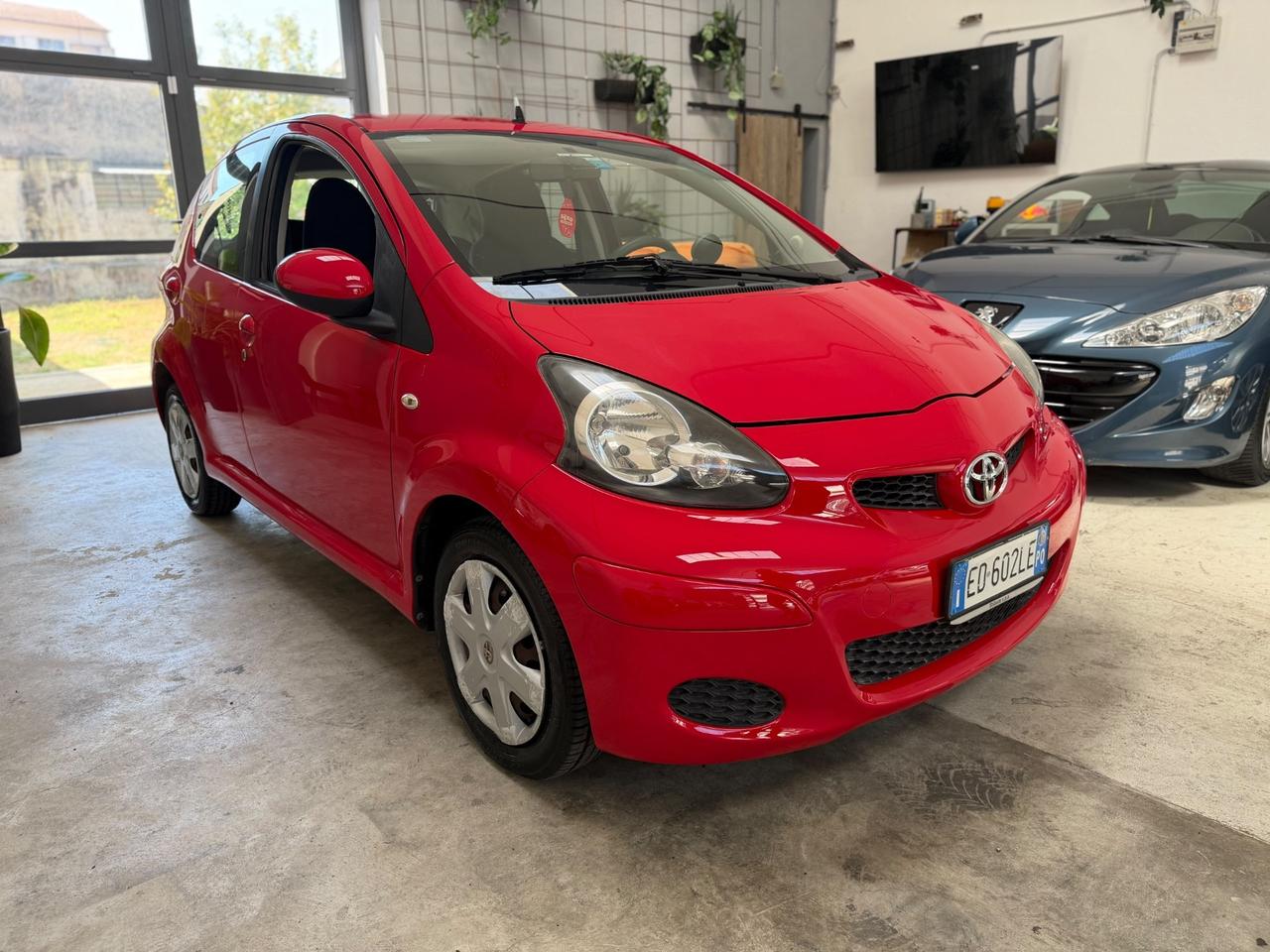 Toyota Aygo 1.0 12V VVT-i 5 porte Now