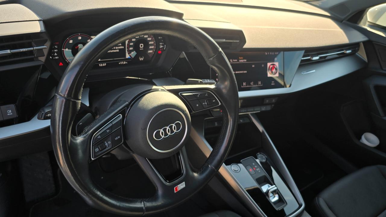 Audi A3 SPB 35 TDI S tronic Business