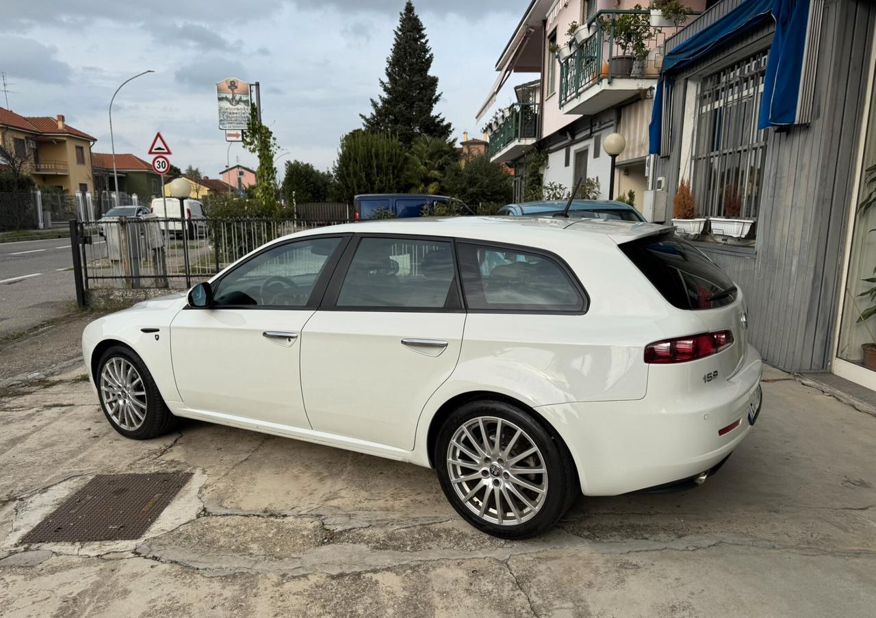 Alfa Romeo 159 SW 2.0 jtdm technav Pack 170cv