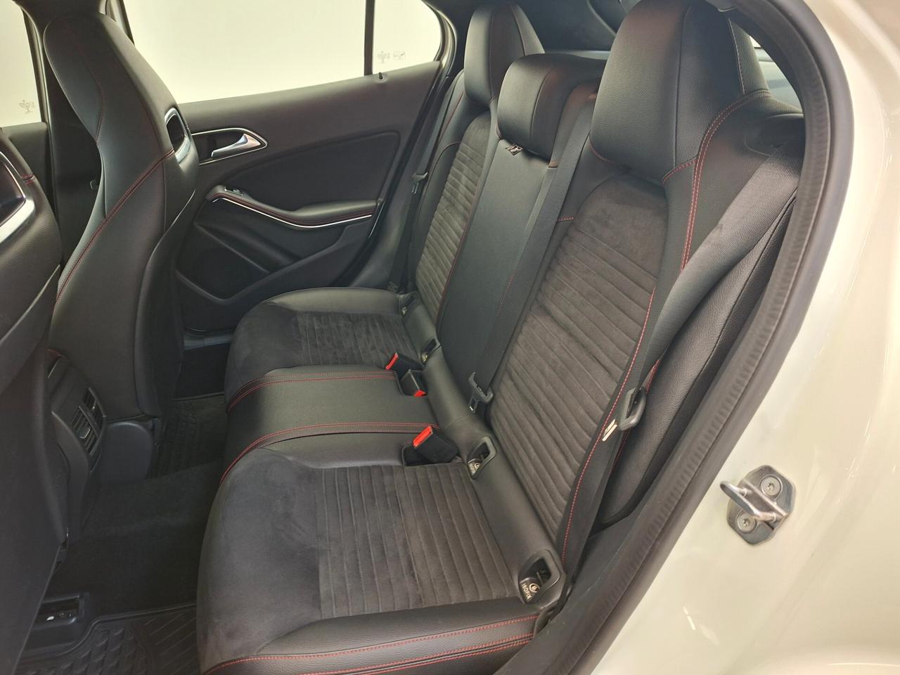 Mercedes-benz GLA 200 d Automatic Premium AMG