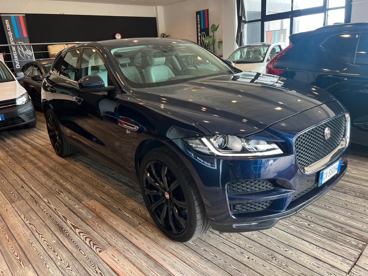 JAGUAR F-PACE 2.0d AWD PORTFOLIO/CERCHI 22