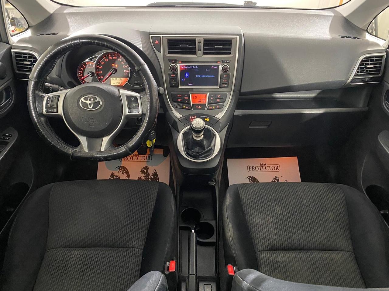 Toyota Verso-S 1.3 MT Style