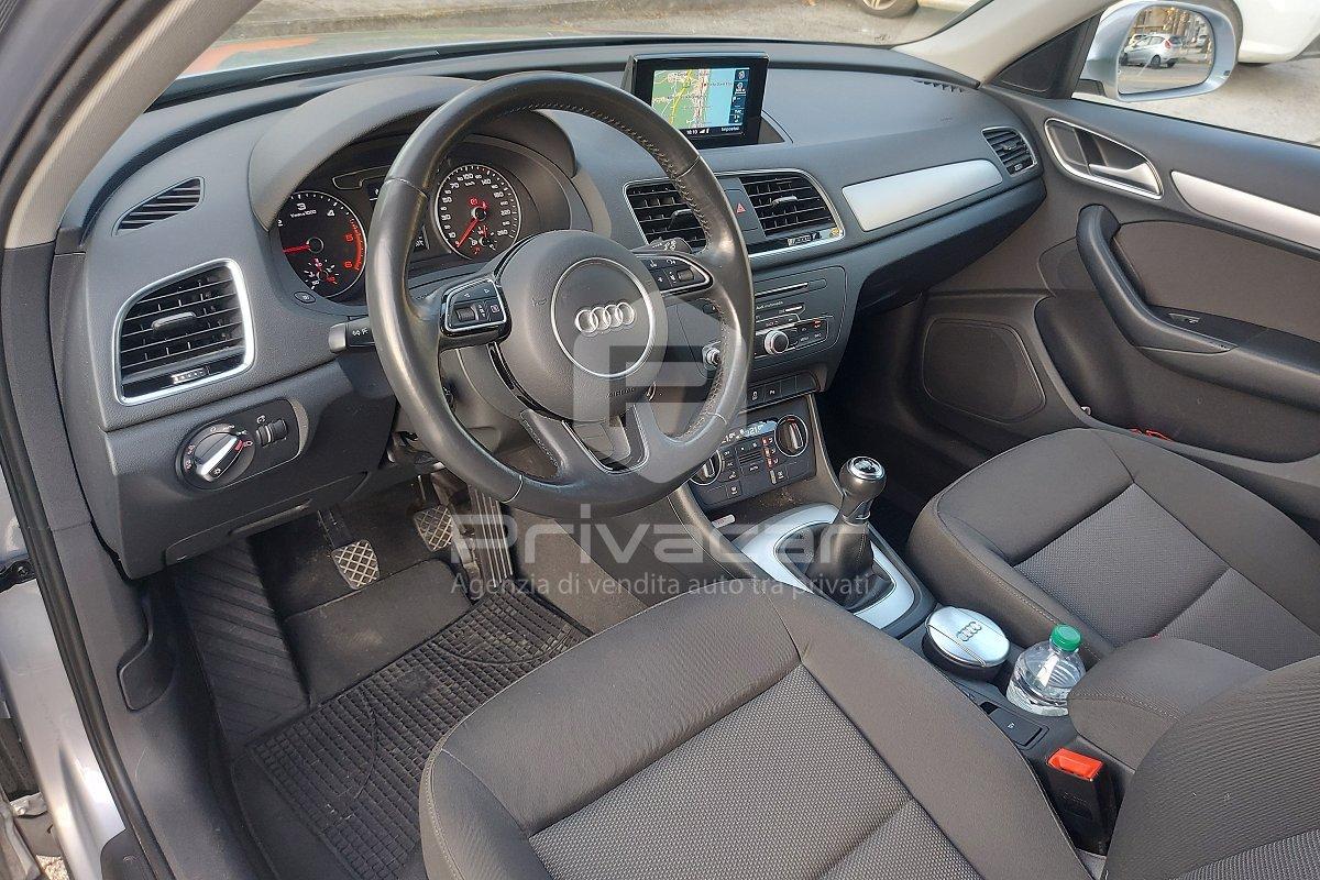 AUDI Q3 2.0 TDI 120 CV Business