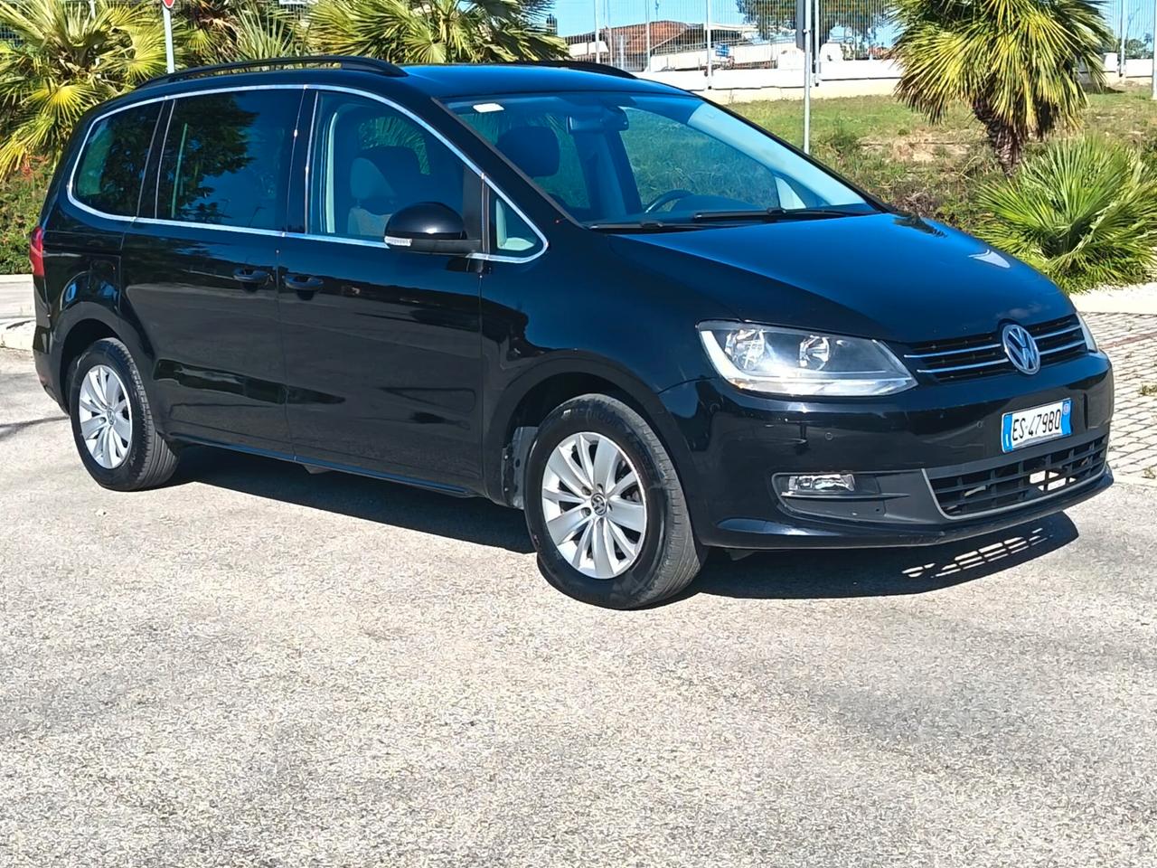 VOLKSWAGEN SHARAN 7 POSTI 2013 2.0 TDI 140CV HIGHLINE BUSINESS 7 POSTI – UNICO PROPRIETARIO – DISTRIBUZIONE FATTA