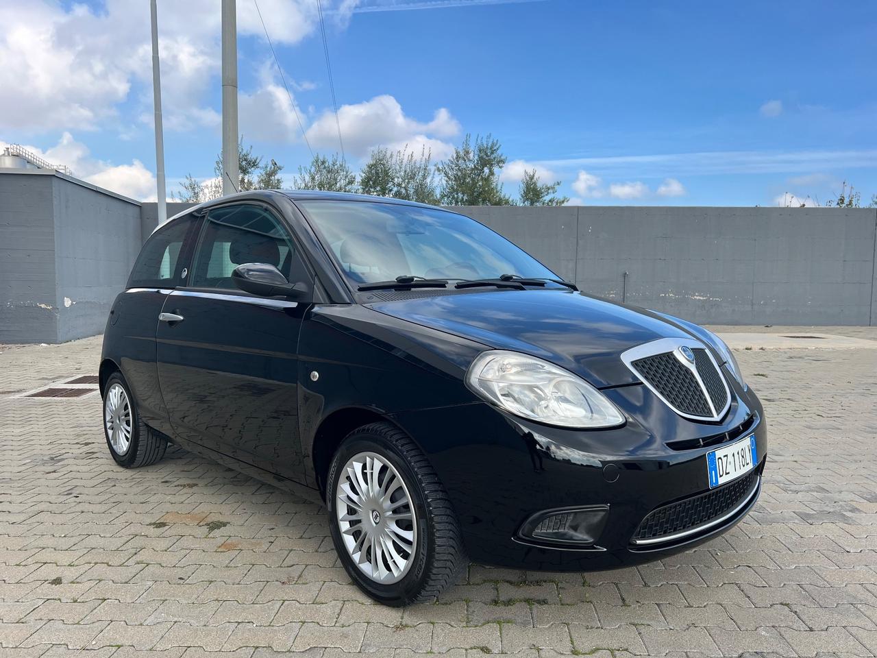 Lancia Ypsilon 1.4 GPL Ecochic Platino - 2009