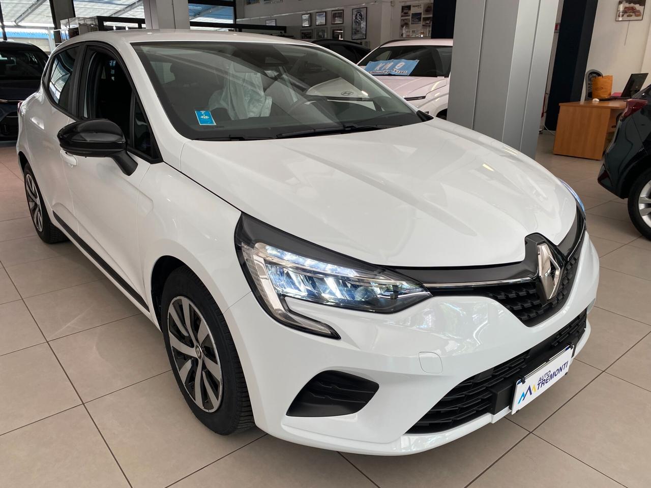 Renault Clio SCe 65 CV 5 porte Equilibre NEOPATENTATO