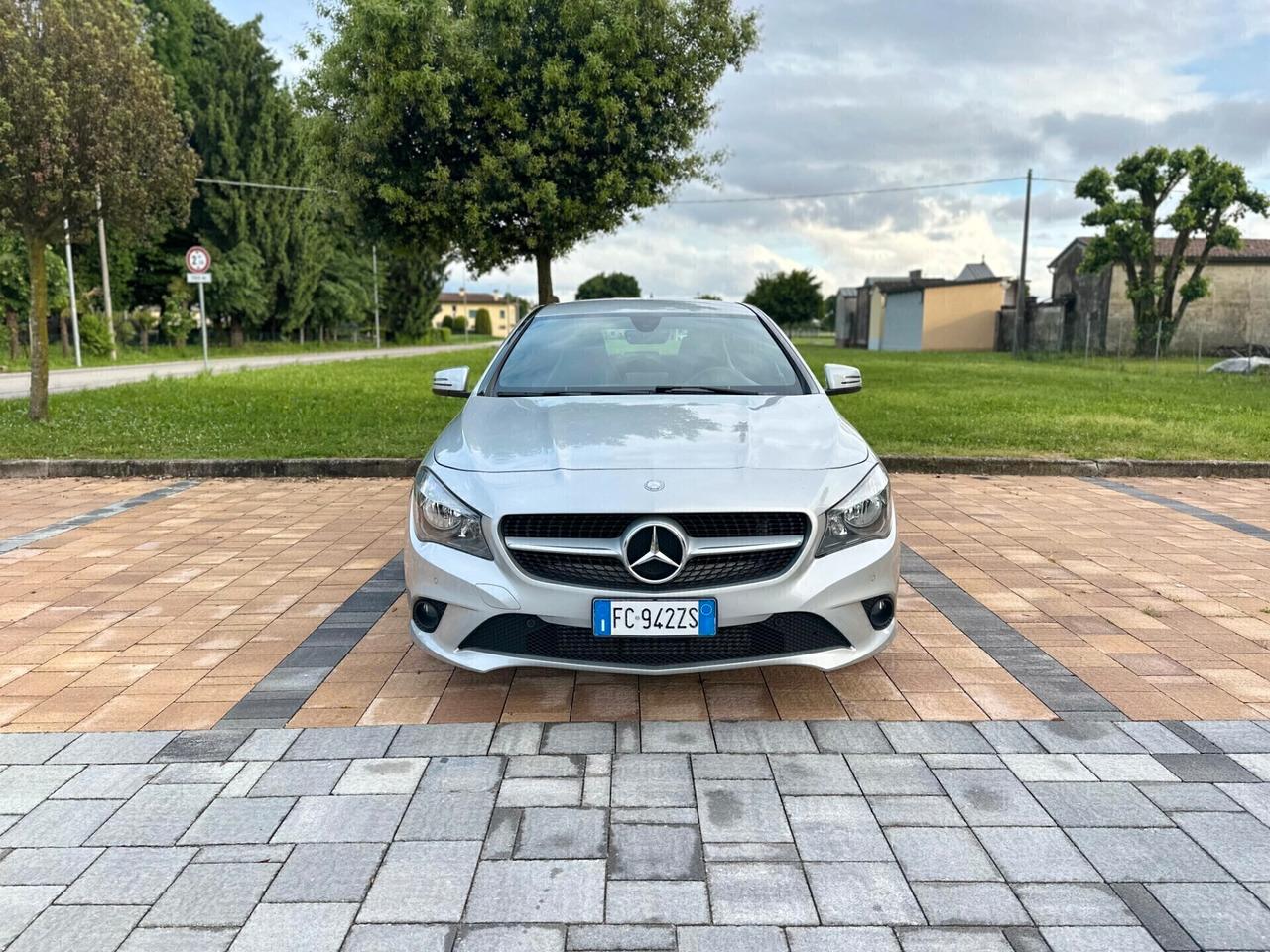 Mercedes-benz CLA 180 d Automatic Premium NEOPATENTATI