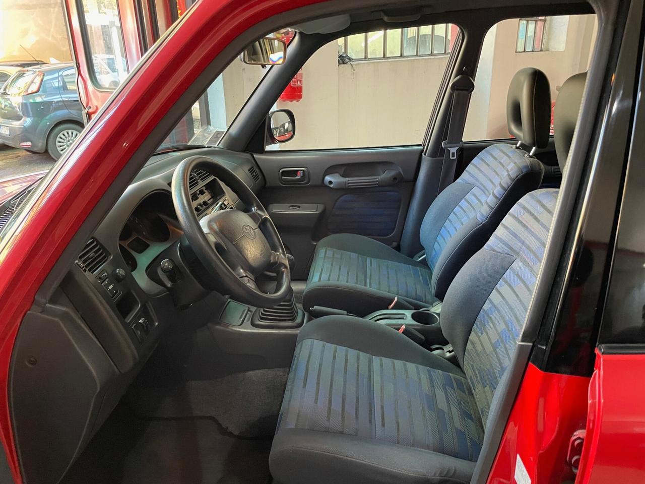 Toyota RAV 4 2.0i 16V cat 5 porte ISCRITTA ASI!!!