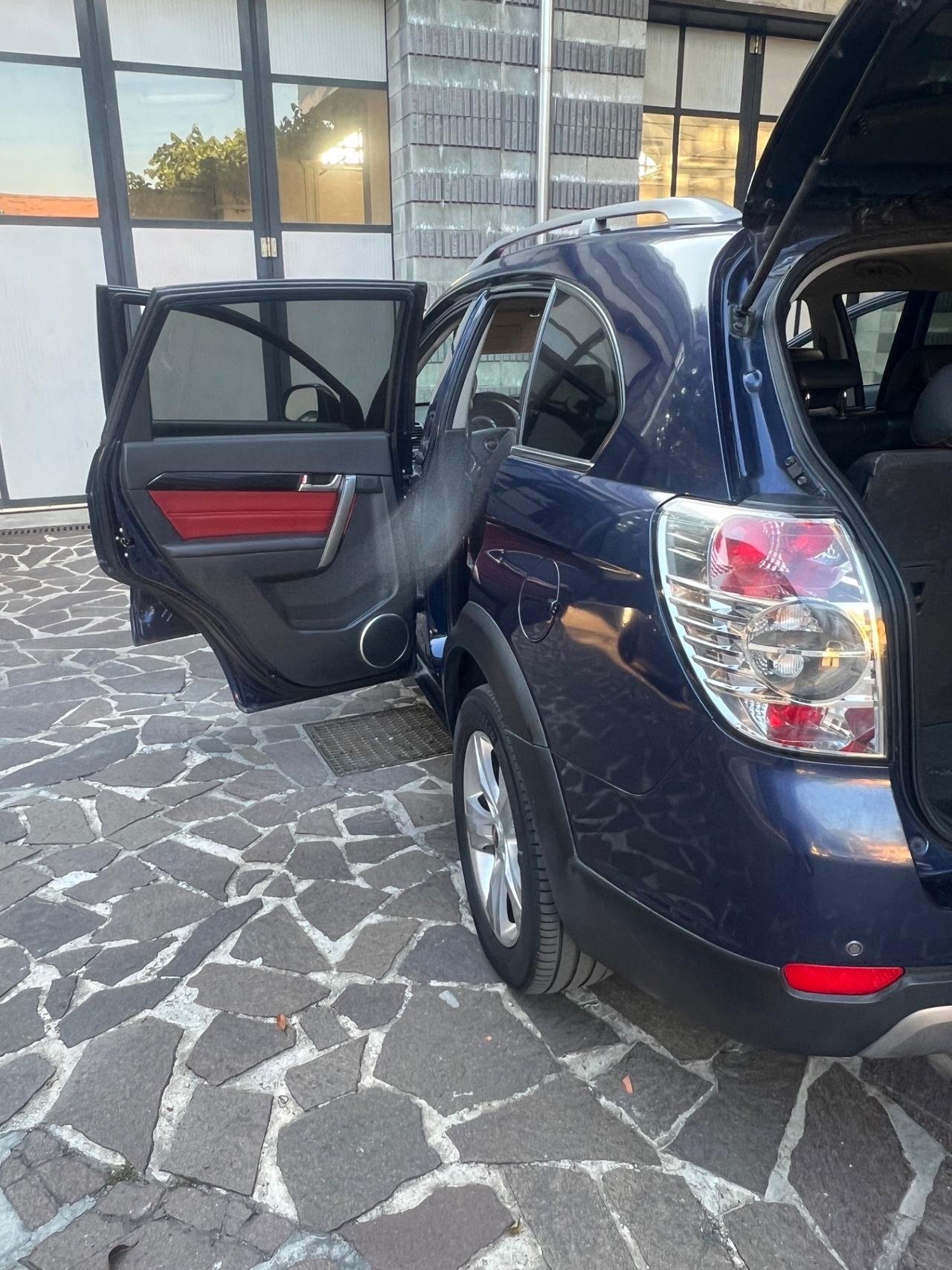 Chevrolet Captiva 2.0 VCDi 2WD 7 posti