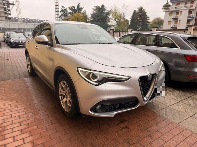 ALFA ROMEO Stelvio 2.2 Turbodiesel 160 CV AT8 RWD Business