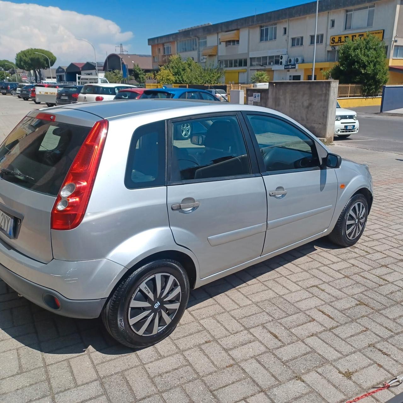 150298 KM FIESTA 1.2 CONDIZIONI ECCELLENTI NEOPATENTATI