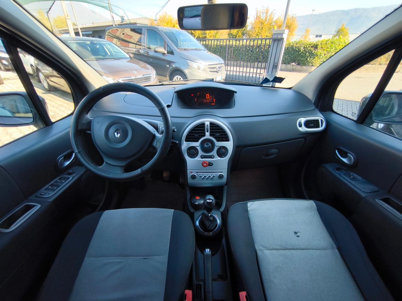 RENAULT MODUS 1,2 BENZINA – OK NEOPATENTATI