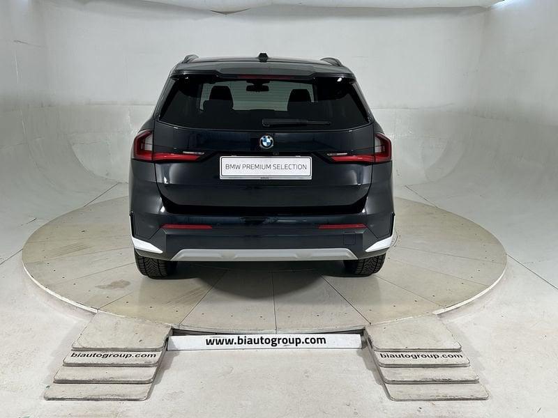BMW X1 U11 sdrive18d X-Line auto