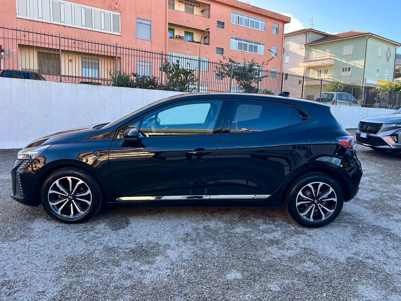 Renault Clio TCe 90 CV 5 porte Techno