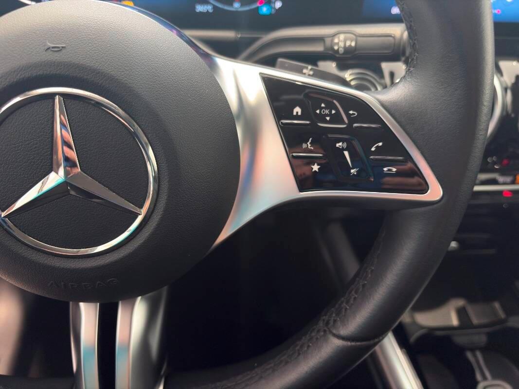 Mercedes Classe GLA 180 d Progressive Advanced auto