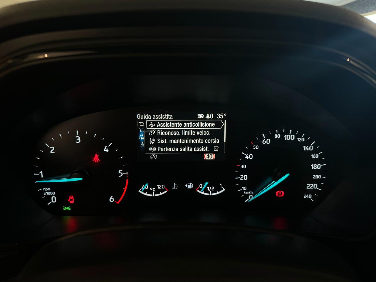 FORD FOCUS 1.5 ECOBLUE 120CV ST-LINE 2021