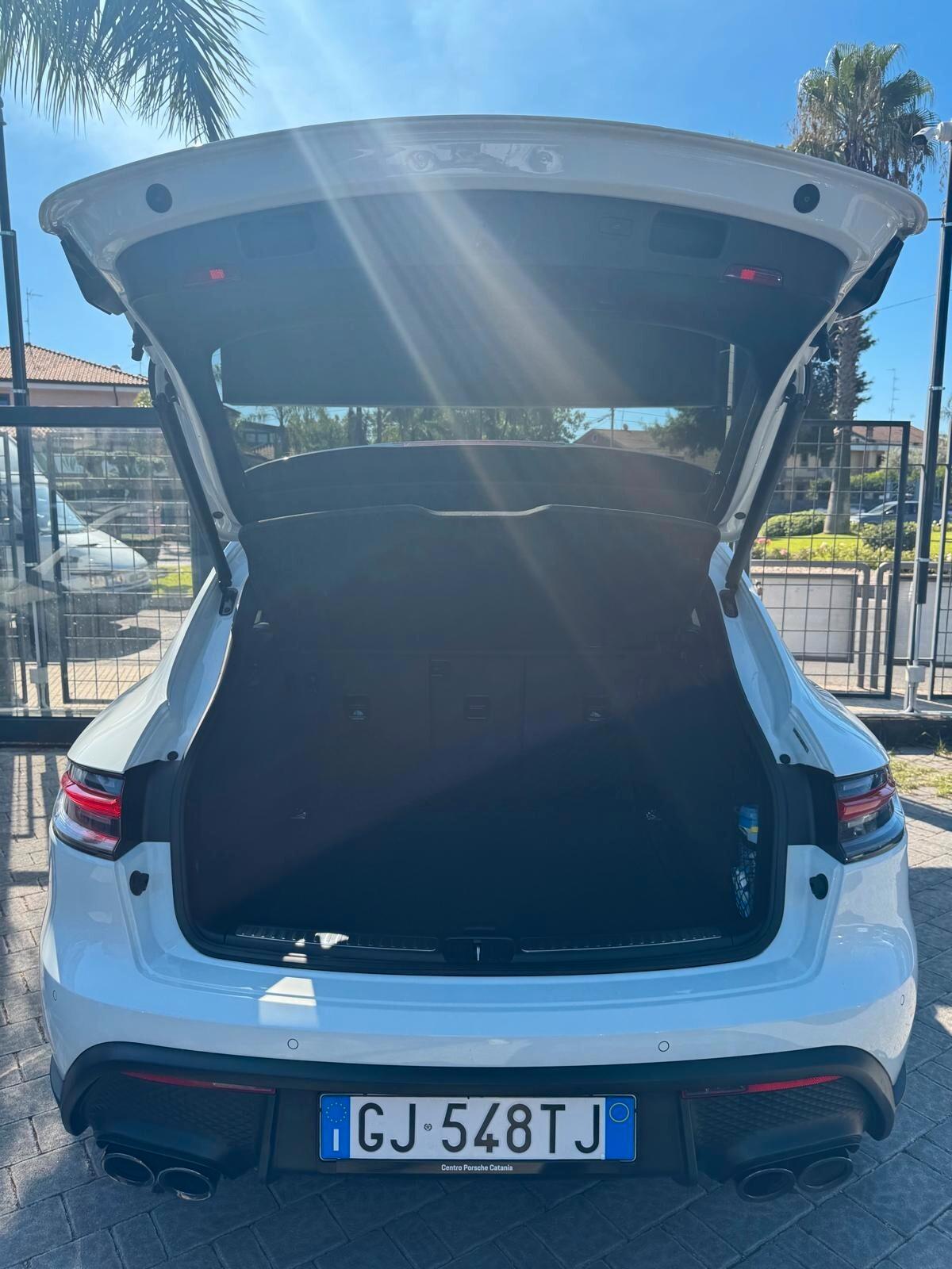 Porsche Macan 2.0 T 2022
