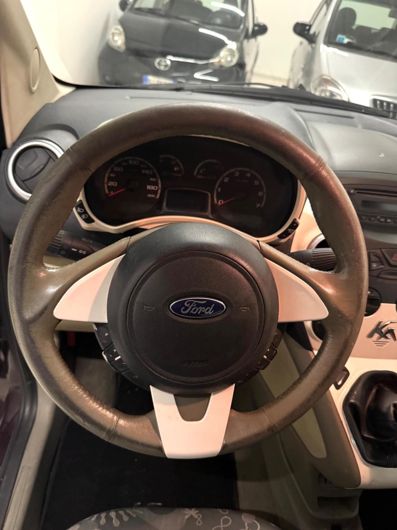 Ford Ka 1.2 8V 69CV Titanium