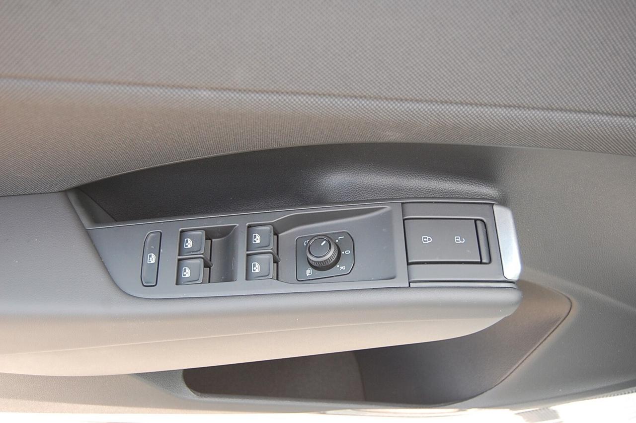 Volkswagen T-Roc 1.5 eTSI ACT DSG Life