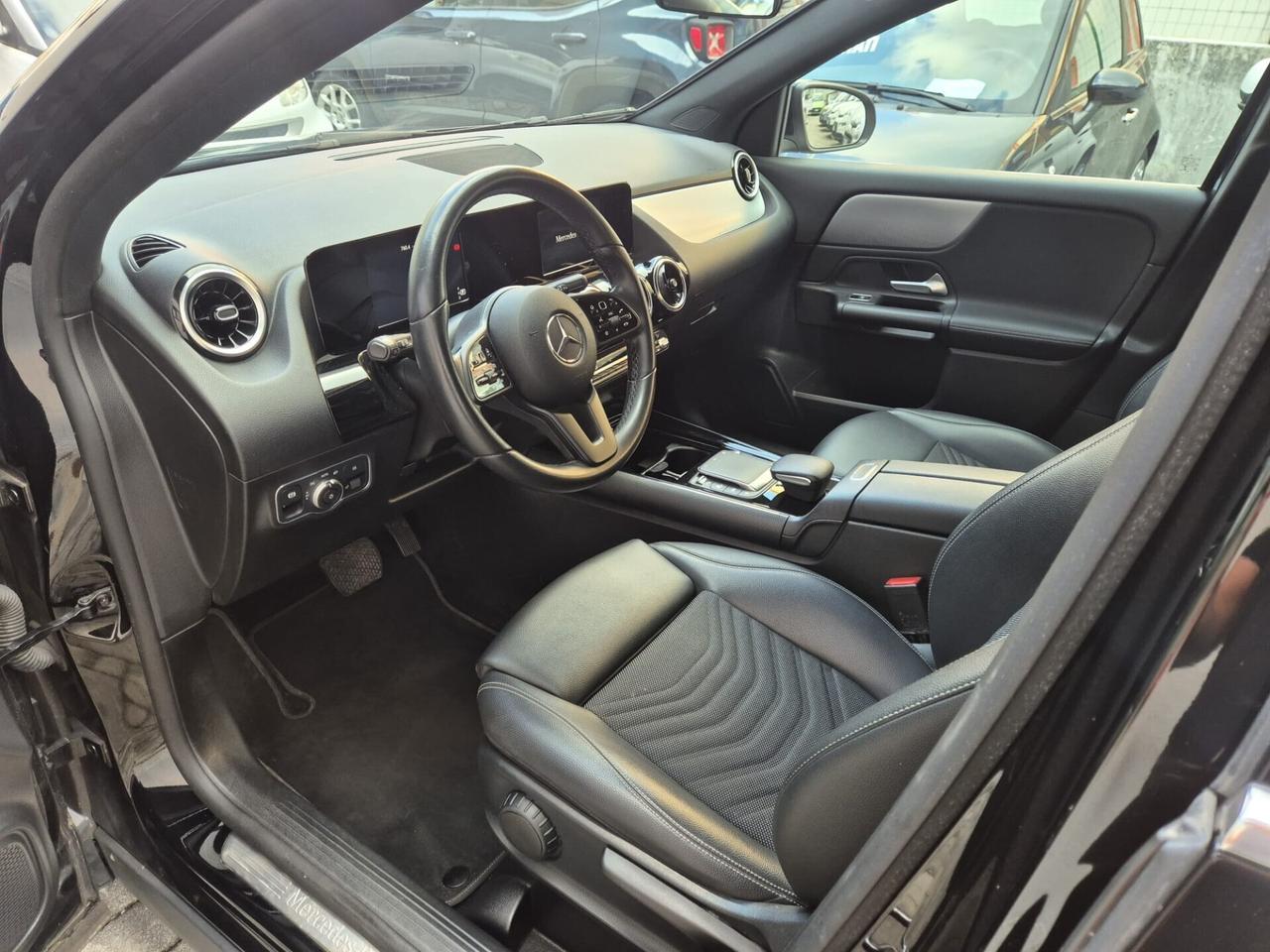 Mercedes-benz GLA 200 Automatic 4Matic Premium